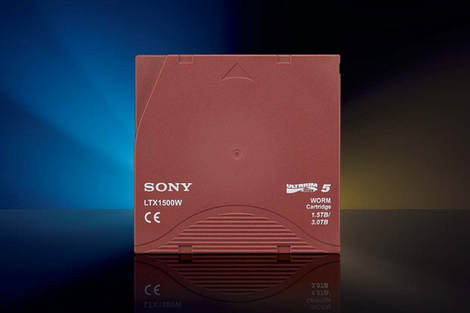 索尼推新型磁带 容量185TB