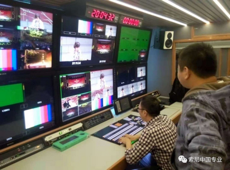 南充市广播电视台索尼高清转播车交接仪式隆重举行 南充市广播电视台索尼高清转播车交接仪式隆重举行