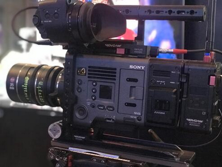 索尼隆重举行CineAltaV数字电影摄影机国内首批用户交货仪式 索尼隆重举行CineAltaV数字电影摄影机国内首批用户交货仪式