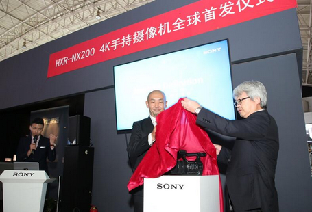 索尼发布新款手持式摄录一体—HXR-NX200 索尼发布新款手持式摄录一体—HXR-NX200